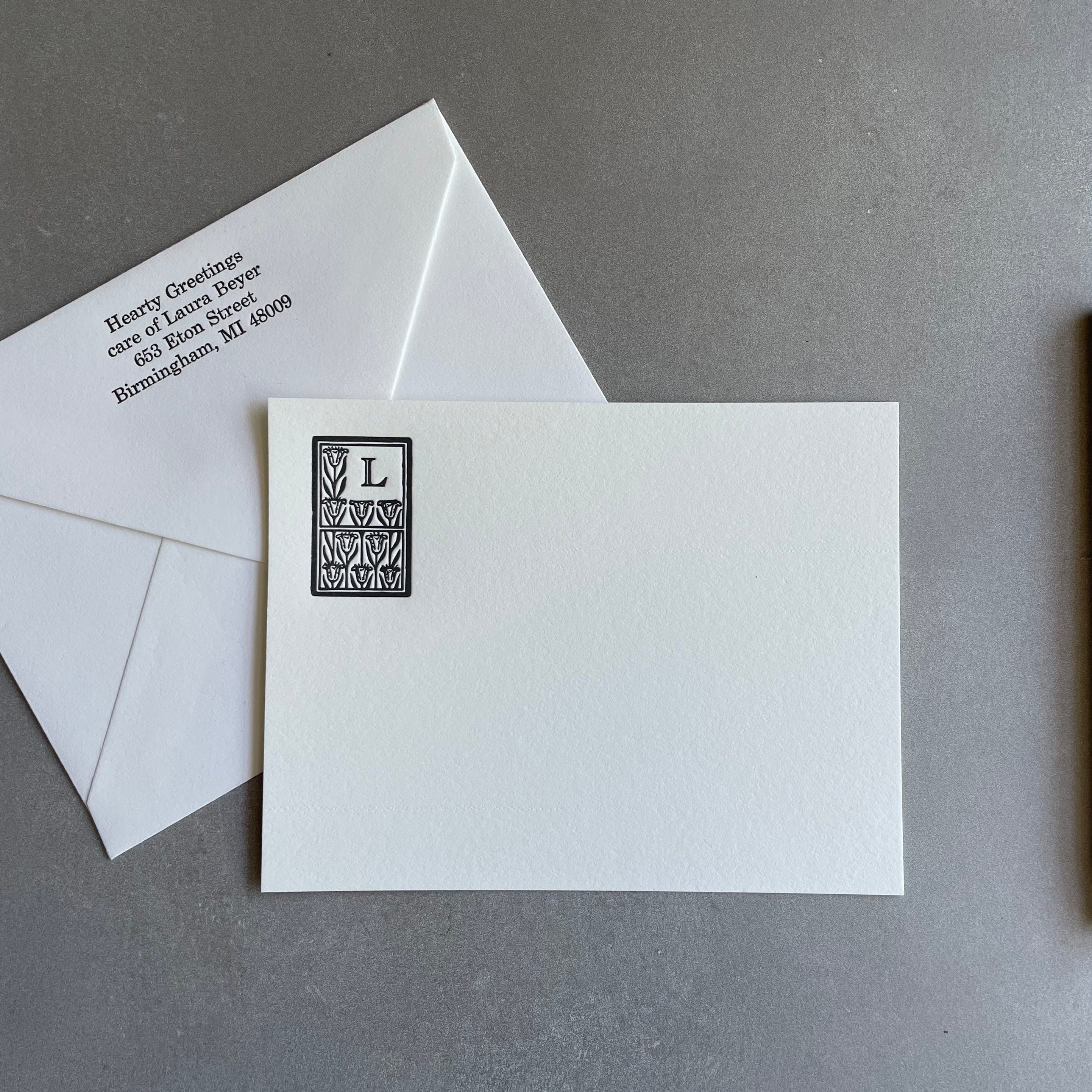 Art Deco: Custom Initial Letterpress Stationery. Personalized Notecards with Envelopes. - Hearty Greetings