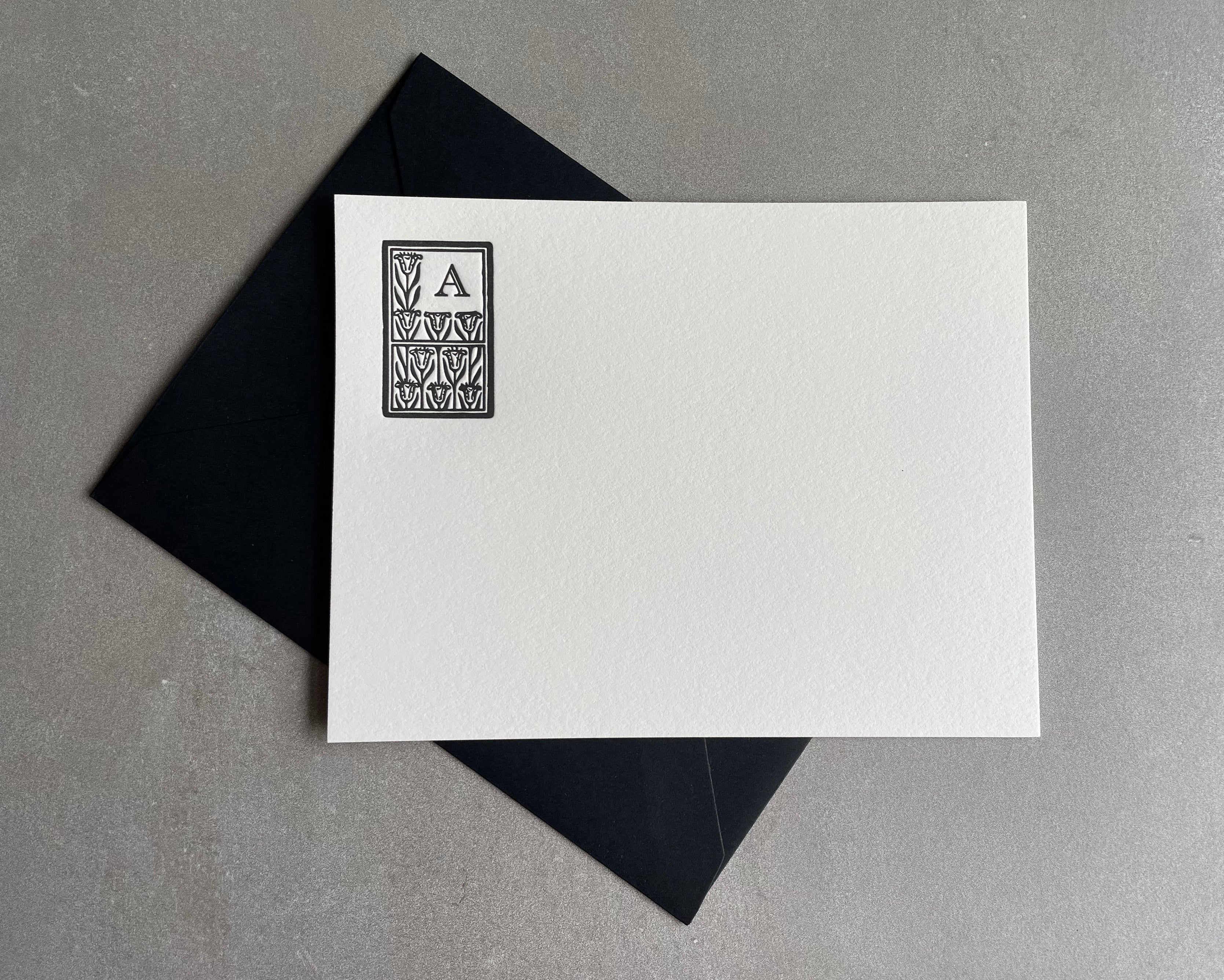 Art Deco: Custom Initial Letterpress Stationery. Personalized Notecards with Envelopes. - Hearty Greetings